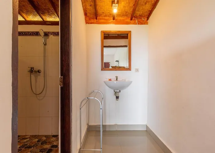 Sarivanna Penida 3* Ped